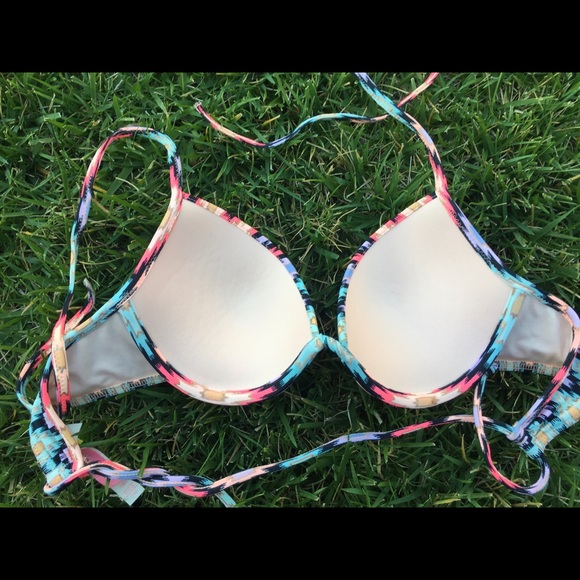 PRICEDROP Sexycute 👄👙Victoria secret bikini swim - Picture 4 of 9